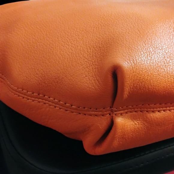 Michael Kors Burnt Orange Tote Bag NWT Retail $248 - Picture 5 of 7